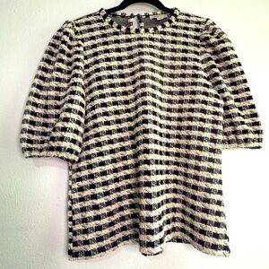 LOFT Outlet Knubby Plaid Black & Cream Short-Sleeved Top. Sz M.